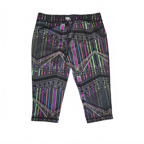 FILA Women's Size M Multicolor Geometric Print Capri Leggings Activewear - Picture 2 of 5